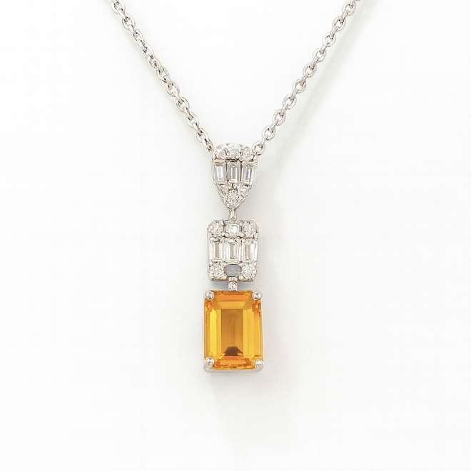 18k white gold citrine pendant with natural diamonds in an emerald-cut design.