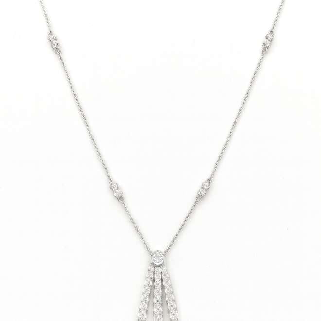 Diamond Long Chain Pendant Code NLP195